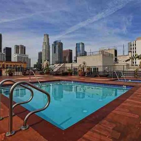 Newly Renovated 1Bdrm Loft Dtla And Rooftop Pool لوس أنجلوس المظهر الخارجي الصورة